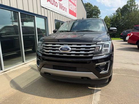Used 2021 Ford Expedition Max Limited AWD/4WD image 28