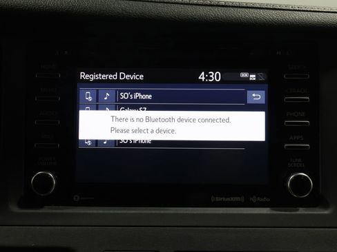 Used 2020 Toyota Sienna XLE image 29