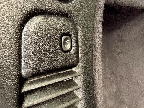 Used 2025 Dodge Durango R/T image 31