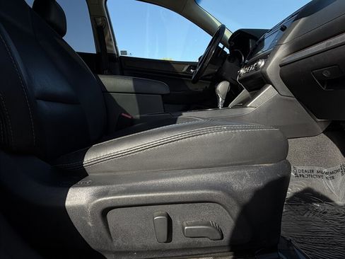 Used 2017 Subaru Outback 2.5i Limited AWD/4WD image 64
