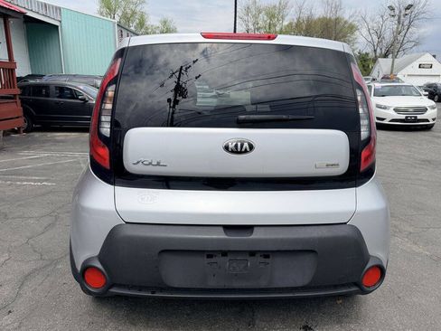 Used 2014 Kia Soul + w/ Eco Package FWD image 4