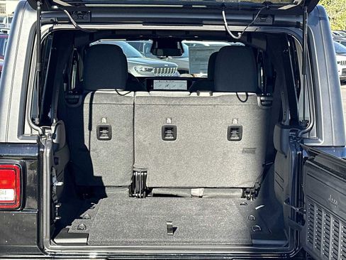 New 2026 Jeep Wrangler Sport S image 18