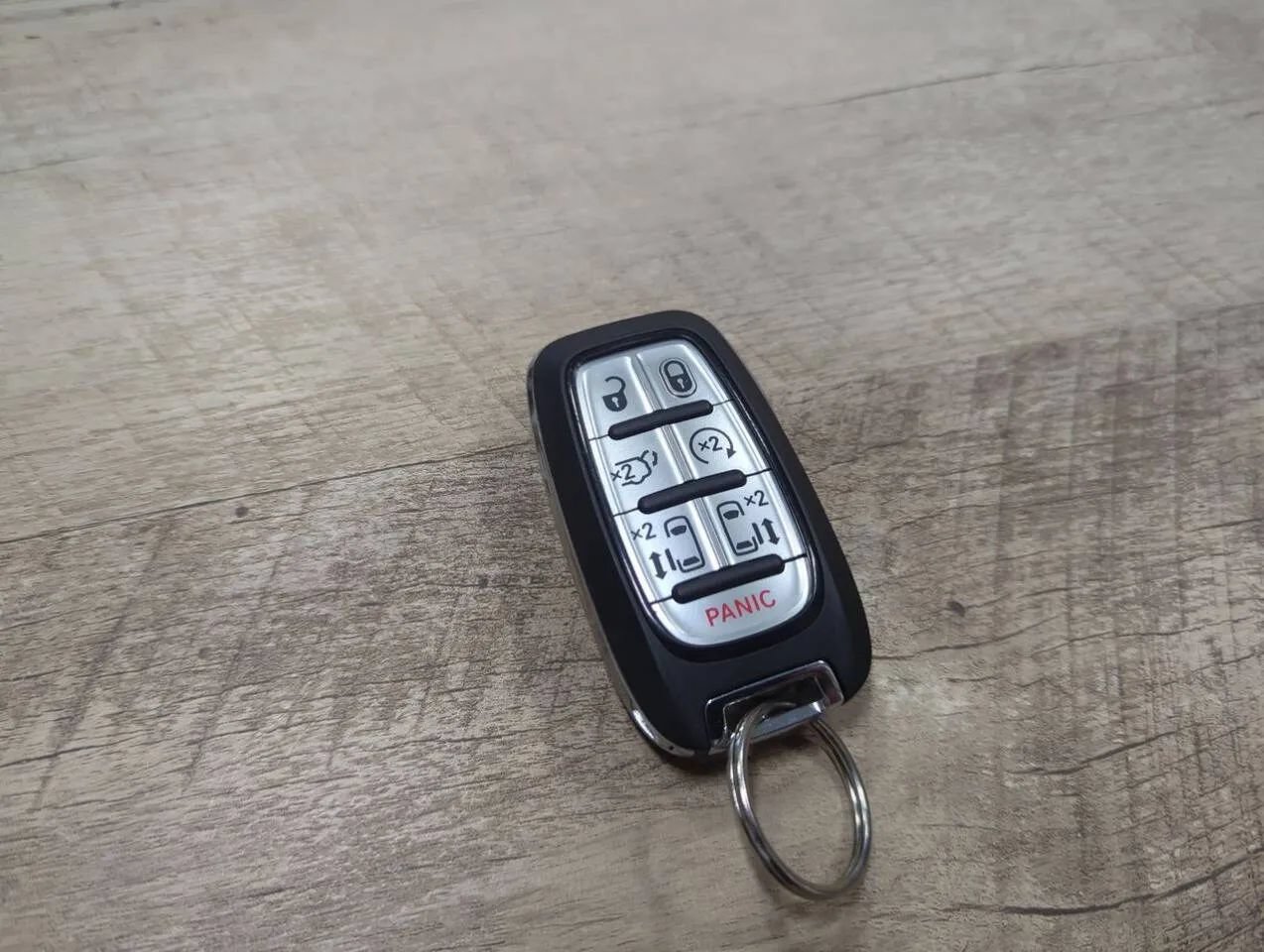 Used 2023 Chrysler Voyager LX FWD image 26