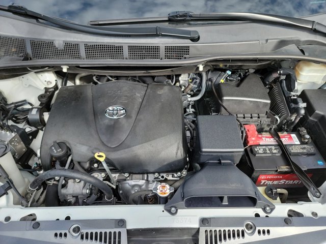 Used 2019 Toyota Sienna XLE w/ XLE Navigation Package FWD image 27