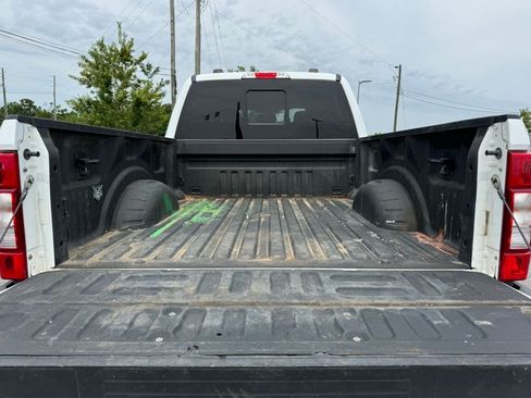 Used 2022 Ford F250 Lariat w/ Lariat Value Package AWD/4WD image 8