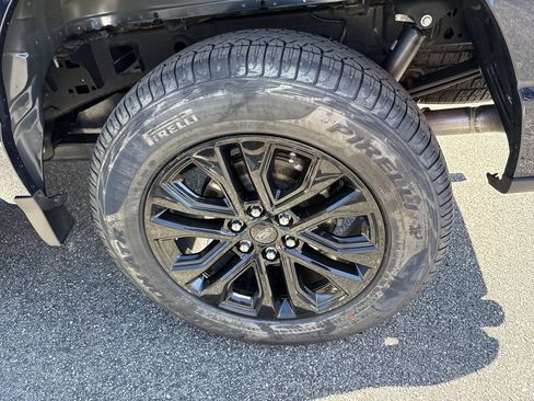 Used 2024 Ford F150 Lariat AWD/4WD image 18