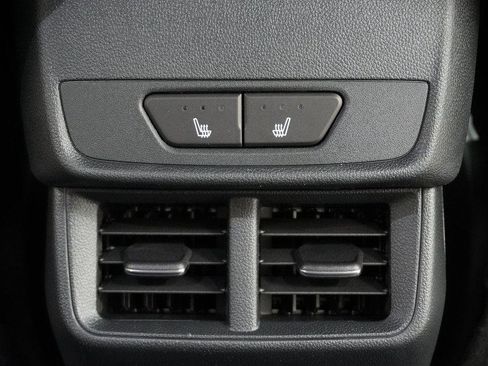 New 2026 Chevrolet Equinox ACTIV w/ Convenience Package III image 34