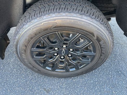 New 2026 Chevrolet Colorado W/T w/ WT Custom Package RWD image 6