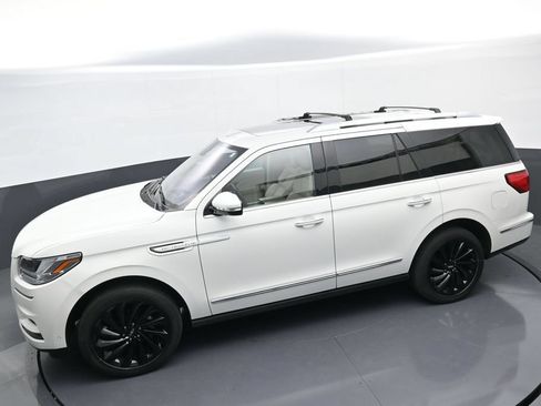 Used 2020 Lincoln Navigator Reserve w/ Equipment Group 208A Reserve AWD/4WD image 33