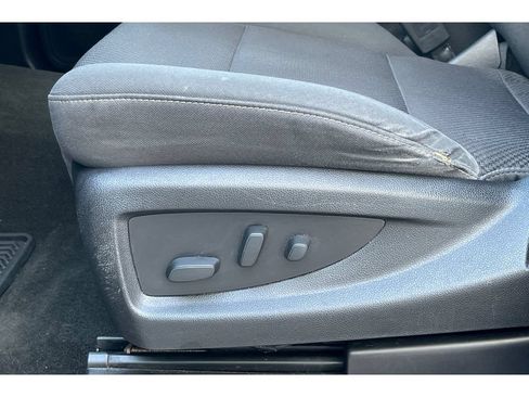 Used 2018 Chevrolet Silverado 1500 LT w/ All Star Edition RWD image 13