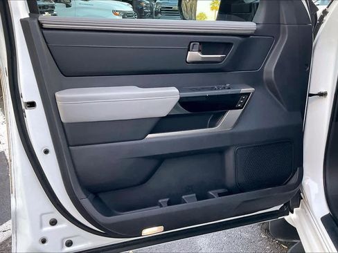 Used 2022 Toyota Tundra Limited image 22