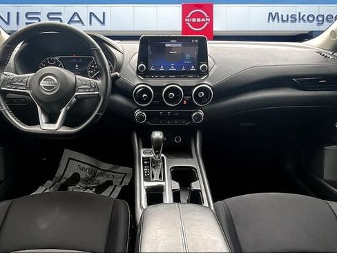 Used 2023 Nissan Sentra SV FWD image 7