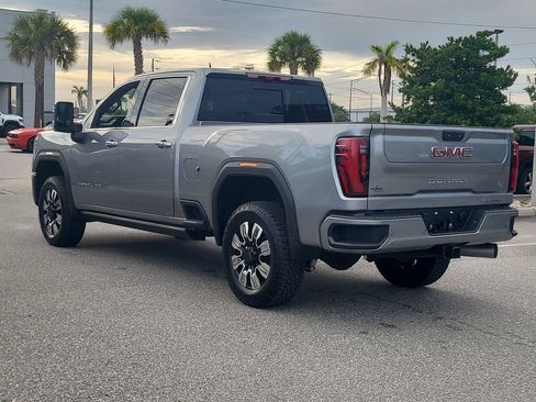 Used 2026 GMC Sierra 2500 Denali w/ Denali Reserve Package AWD/4WD image 3