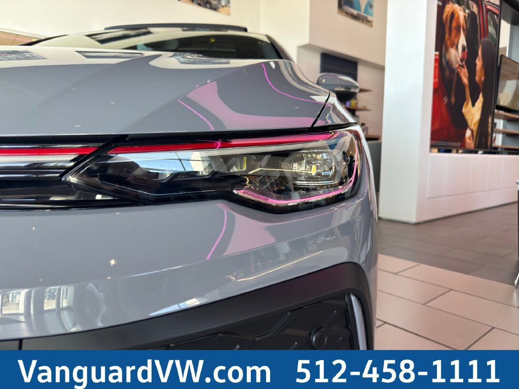 New 2026 Volkswagen GTI SE FWD image 7