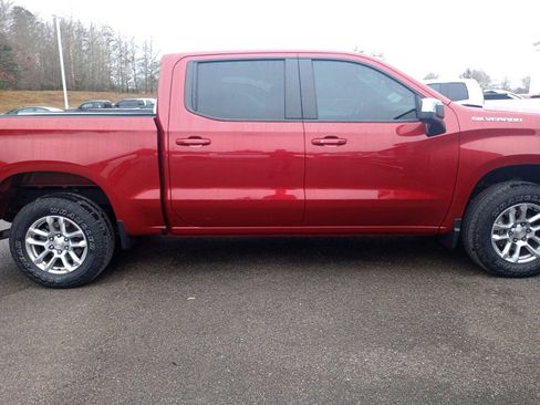 Used 2022 Chevrolet Silverado 1500 LT w/ Protection Package image 4