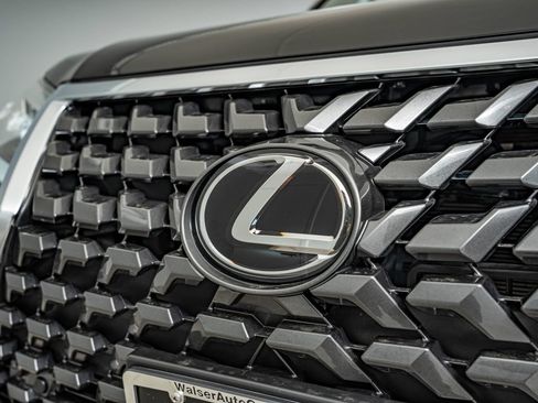 Certified 2023 Lexus GX 460 Premium w/ Premium Plus Package AWD/4WD image 12