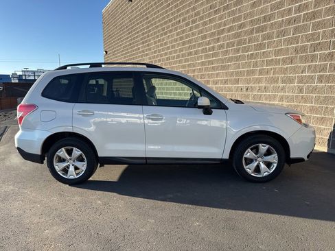 Used 2016 Subaru Forester 2.5i Premium w/ All-Weather Package image 4