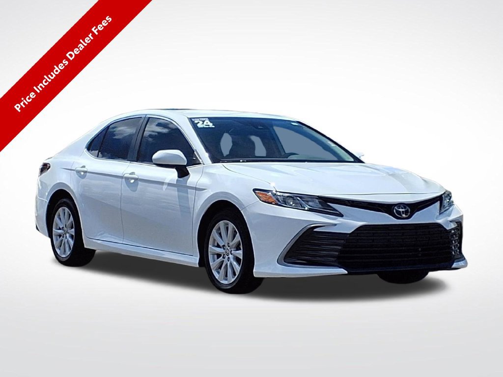 Used 2024 Toyota Camry LE FWD image 1