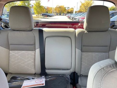 New 2025 Nissan Frontier SV image 24