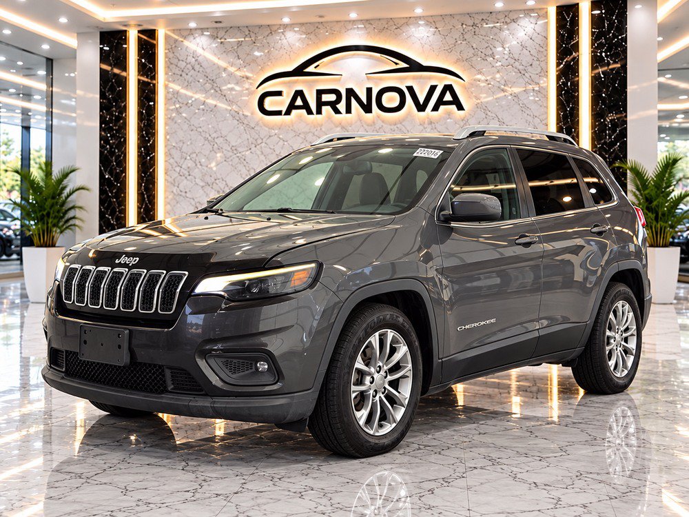 Used 2019 Jeep Cherokee Latitude Plus FWD image 2