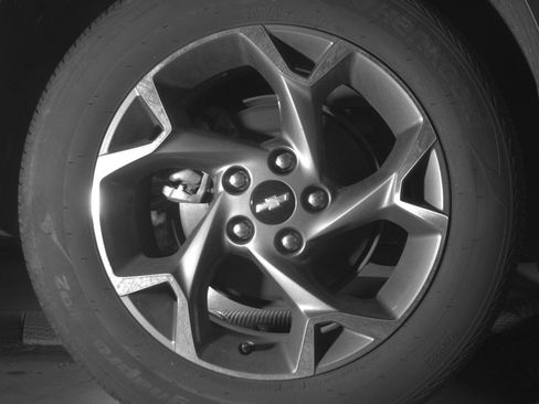 Used 2025 Chevrolet Trax LT FWD image 15