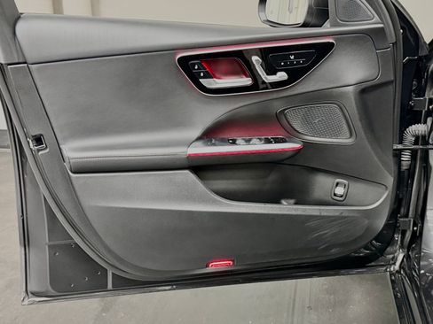 Used 2023 Mercedes-Benz C 300 Sedan w/ Exclusive Trim Package image 20