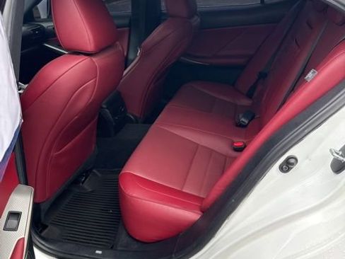 Used 2018 Lexus IS 300 F Sport w/ F Sport Package image 15