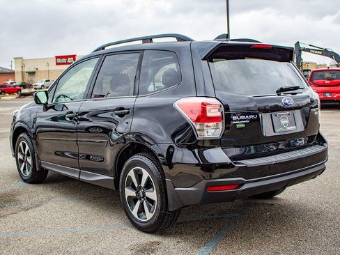 Used 2017 Subaru Forester 2.5i Premium image 7