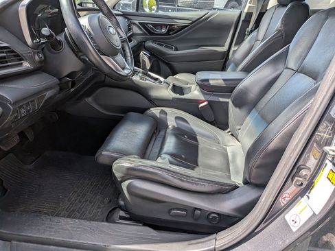 Used 2020 Subaru Outback Limited AWD/4WD image 17