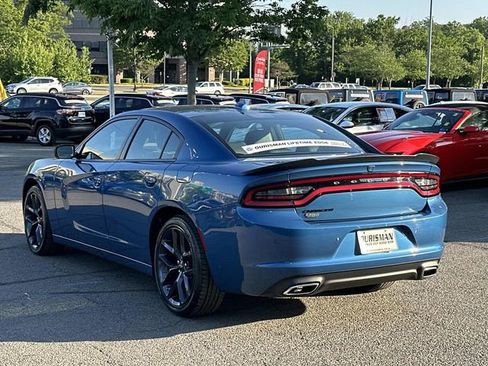 Used 2023 Dodge Charger SXT w/ Plus Group RWD image 5