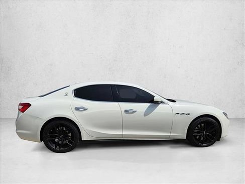 Used 2020 Maserati Ghibli S Q4 AWD/4WD image 4