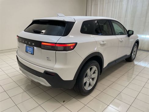 Used 2024 Honda Prologue EX image 27