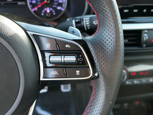 Used 2023 Kia Forte GT w/ GT2 Package image 16