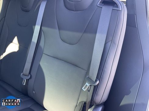 Used 2023 Tesla Model X image 28