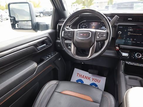 Used 2024 GMC Sierra 3500 AT4 w/ AT4 Premium Plus Package image 21