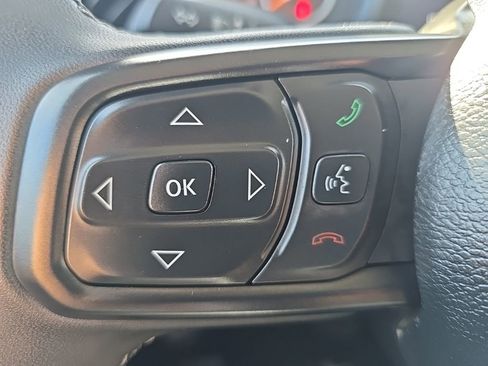 New 2025 Jeep Gladiator Sport image 26