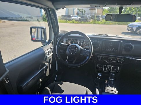 Used 2022 Jeep Wrangler Unlimited Sport AWD/4WD image 9