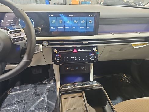 New 2026 Hyundai Tucson Limited AWD/4WD image 21