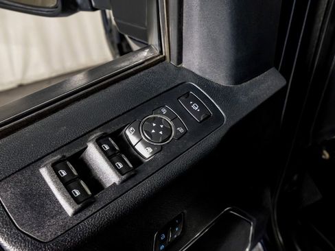 Used 2019 Ford F250 Lariat w/ Lariat Ultimate Package AWD/4WD image 35