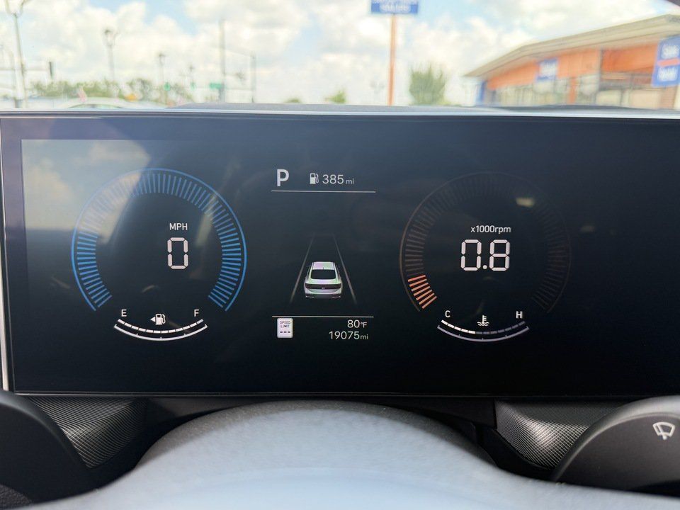 Used 2026 Hyundai Sonata SEL FWD image 16