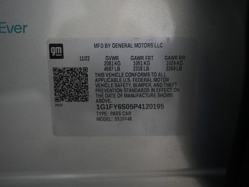Used 2023 Chevrolet Bolt EUV LT w/ Driver Confidence Package FWD image 27