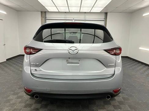 Used 2019 MAZDA CX-5 Touring image 18