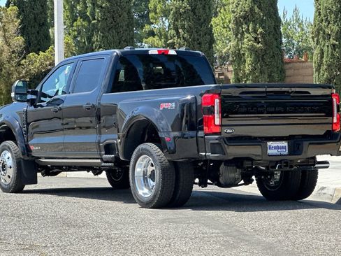 New 2026 Ford F450 Platinum w/ FX4 Off-Road Package AWD/4WD image 6