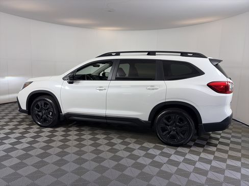 Used 2025 Subaru Ascent Onyx Edition AWD/4WD image 9