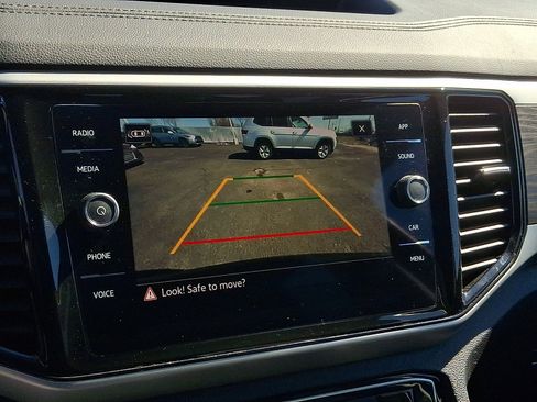 Used 2022 Volkswagen Atlas SE image 20