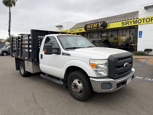 Used 2011 Ford F350 XL w/ PWR Equipment Group image 5