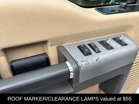 Used 2015 Ford F350 Lariat image 16