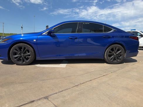 Used 2022 Lexus ES 350 F Sport w/ Accessory Package 2 FWD image 6