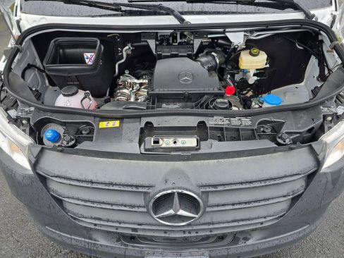 New 2025 Mercedes-Benz Sprinter 2500 image 10