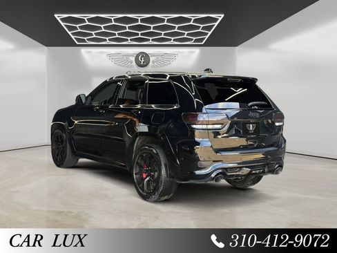 Used 2020 Jeep Grand Cherokee SRT w/ Trailer Tow Group IV AWD/4WD image 3